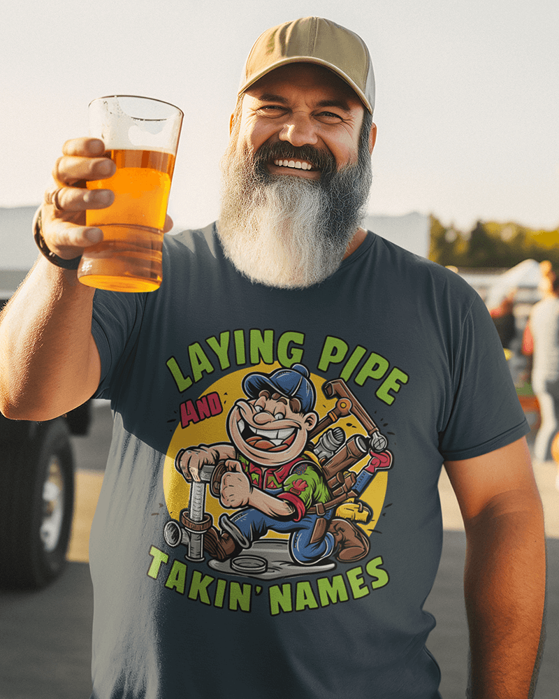 Laying Pipe Takin' Names (Old Plumber) : Men's Cotton Crew Tee