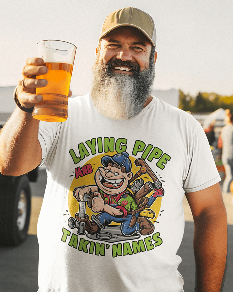 Laying Pipe Takin' Names (Old Plumber) : Men's Cotton Crew Tee