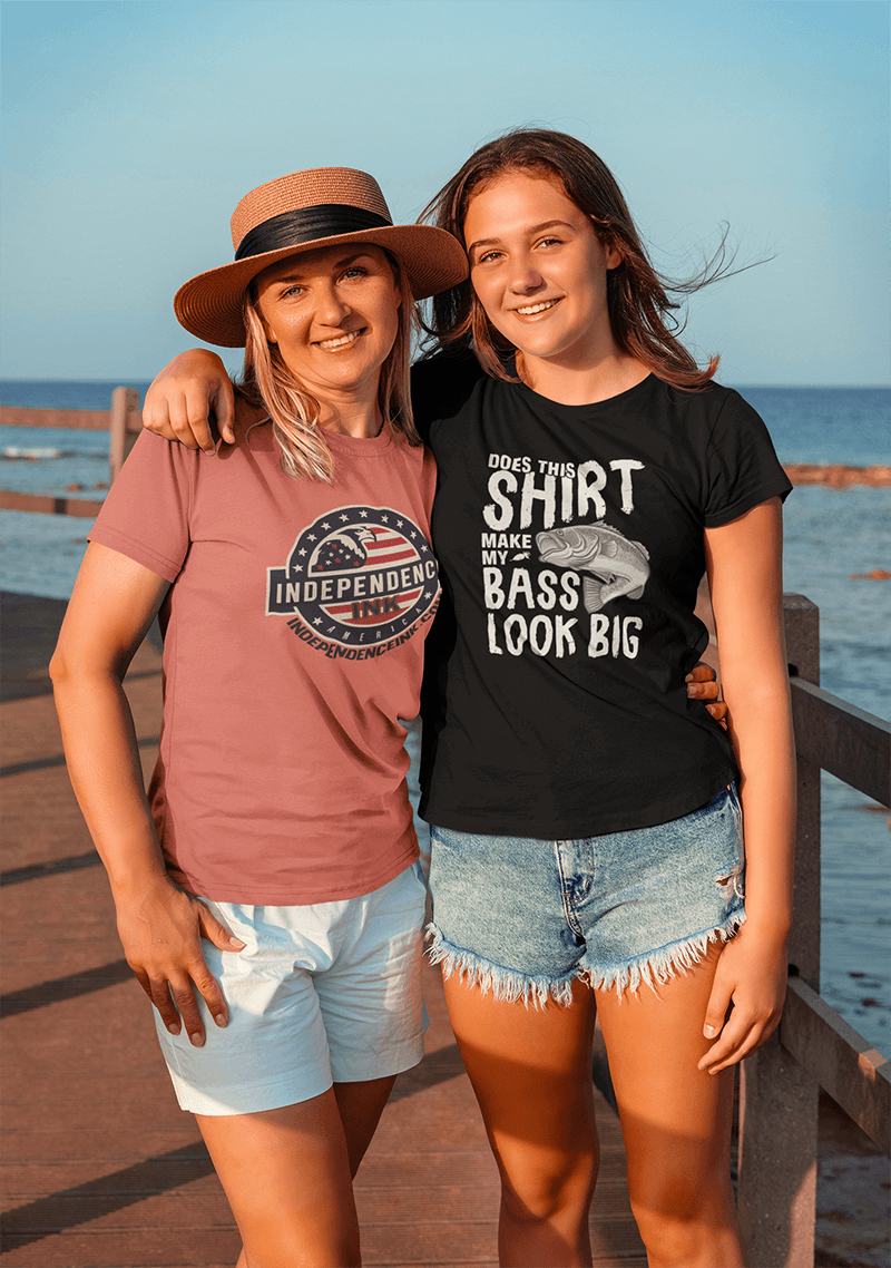 Does This Shirt : Women's Favorite Tee